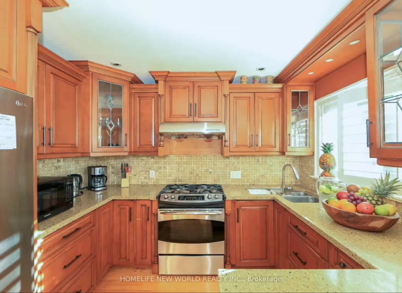B24240 Thorah Park Boulevard — photo 2