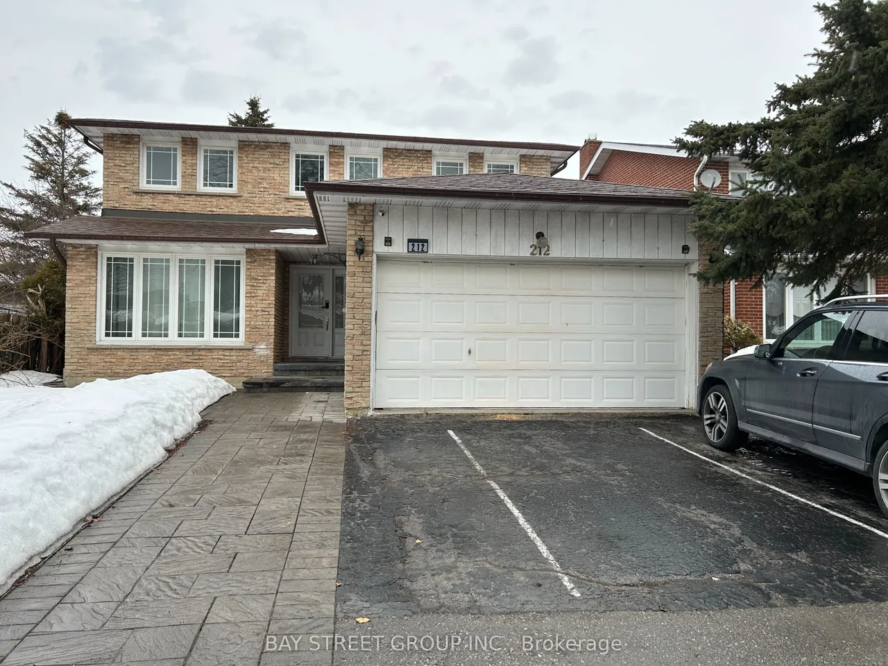 212 risebrough Circuit — photo 16