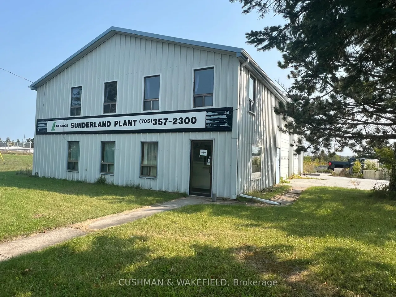105 Albert Street — photo 2