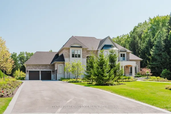 43 Newton Reed Crescent — photo 2