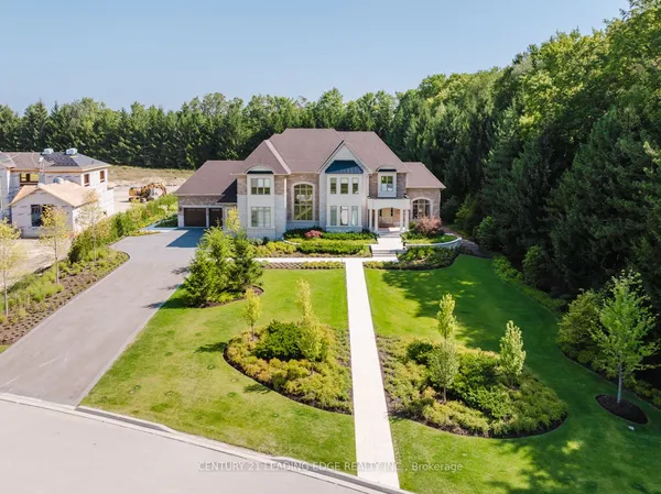 43 Newton Reed Crescent