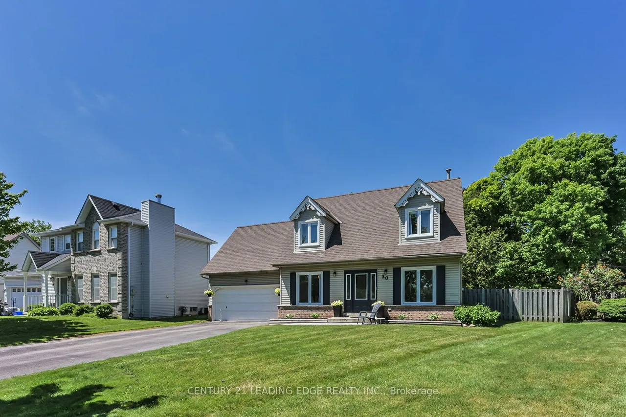 30 McGuire Crescent — photo 3