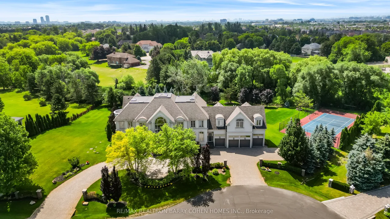 15 Sylvia Court — photo 3