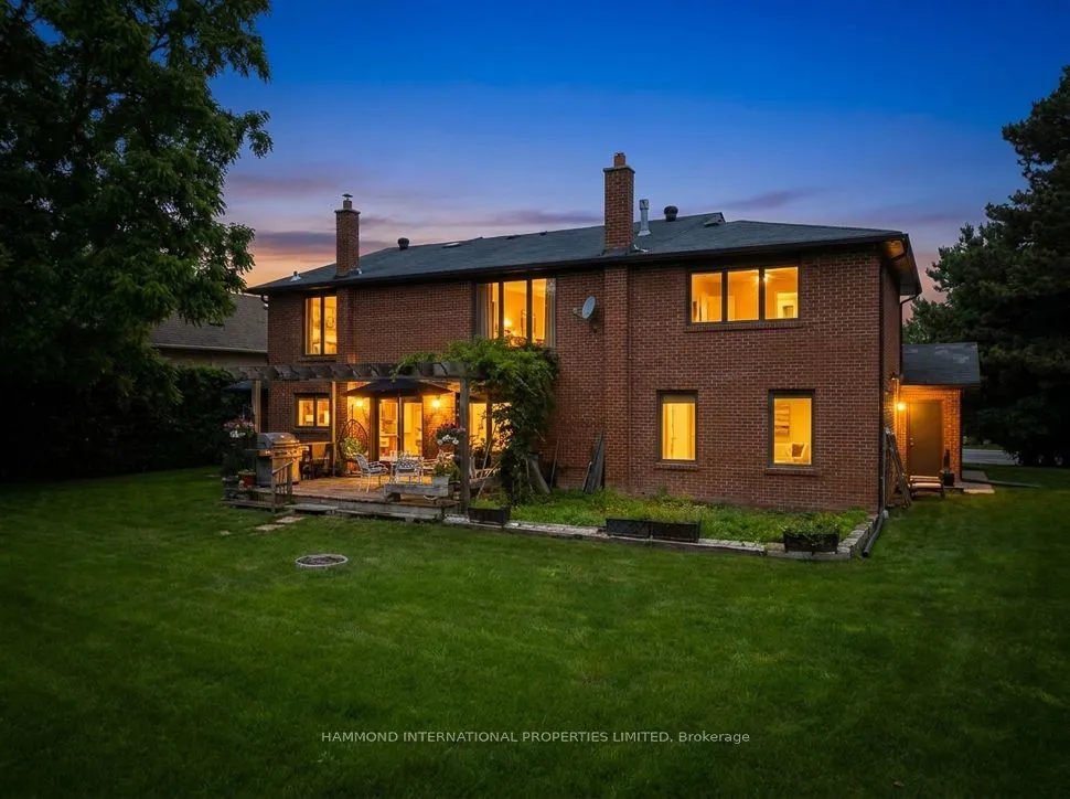 19 Fairway Heights Crescent — photo 38