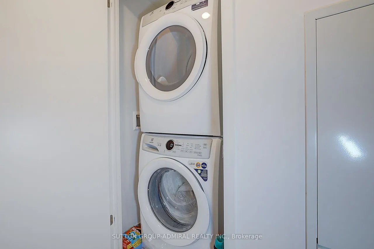 8 Beverley Glen Boulevard, Unit 712 — photo 50