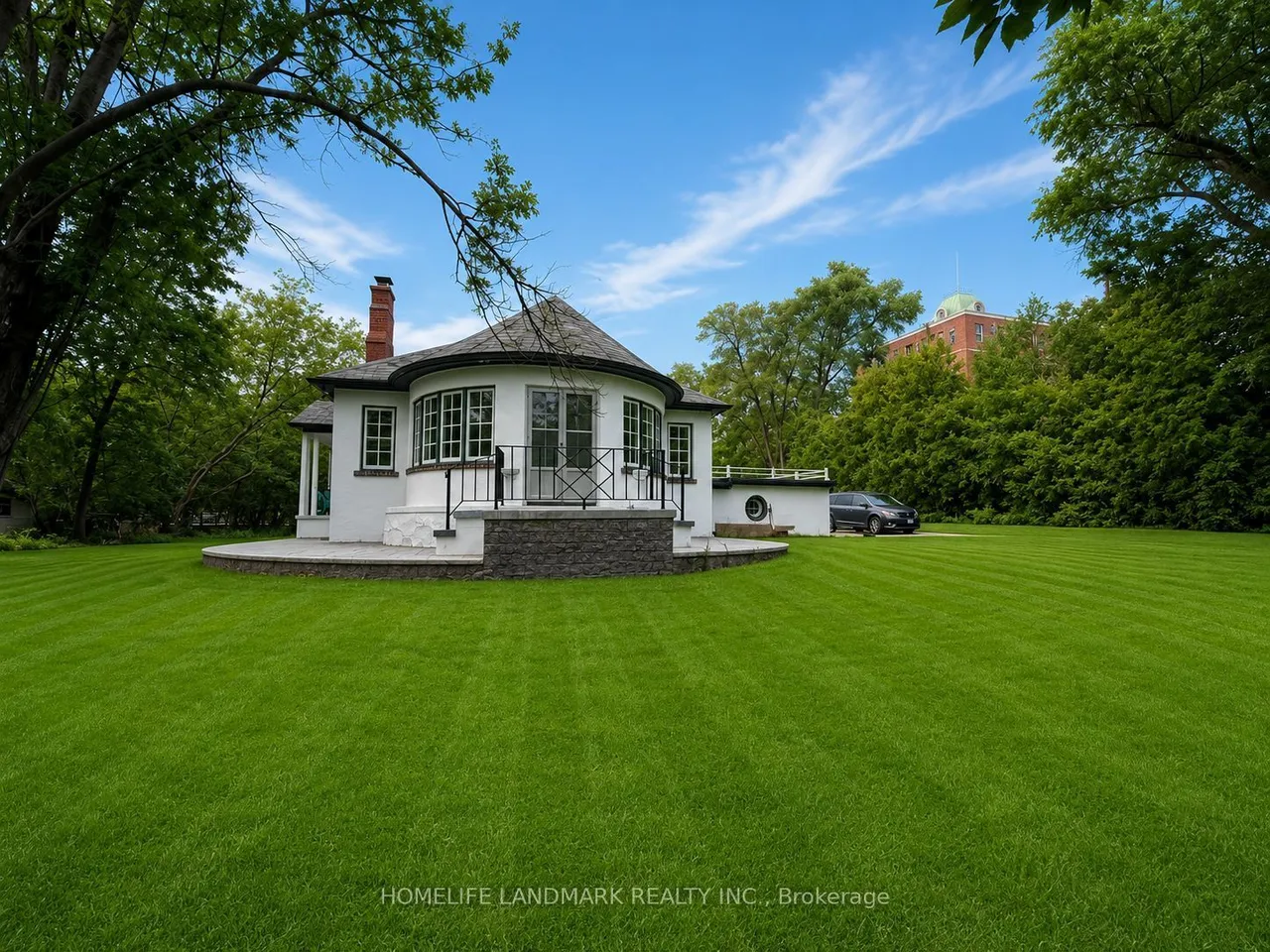 119 Robinson Street — photo 24