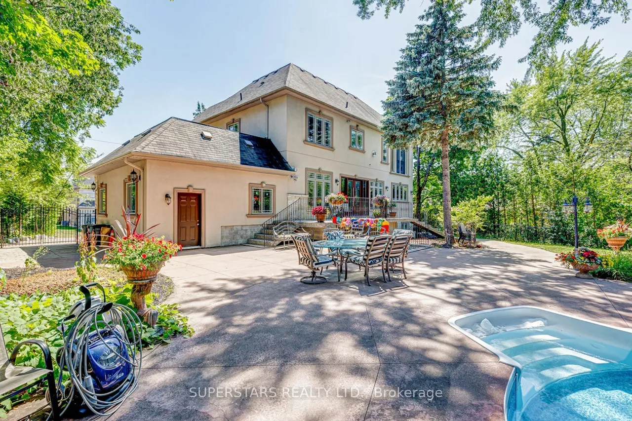43 Hughson Drive — photo 40