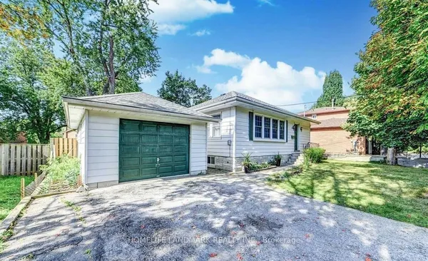 62 Peter Street — photo 2
