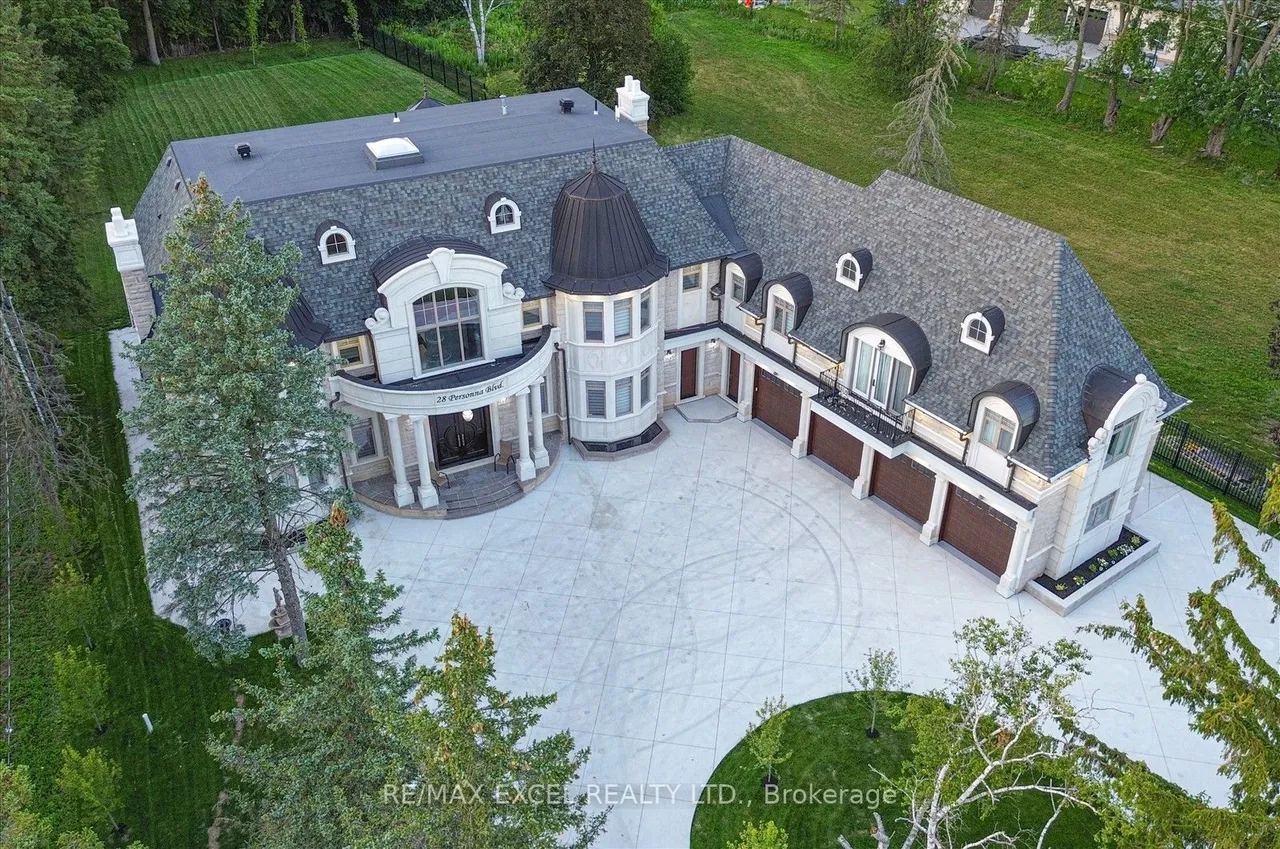 28 Personna Boulevard — photo 2