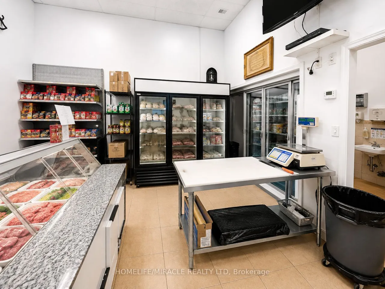 7595 Markham Road, Unit 7 — photo 6