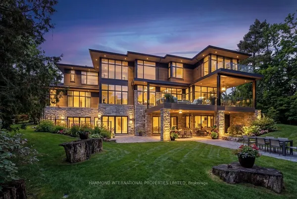 8 Cachet Parkway — photo 2
