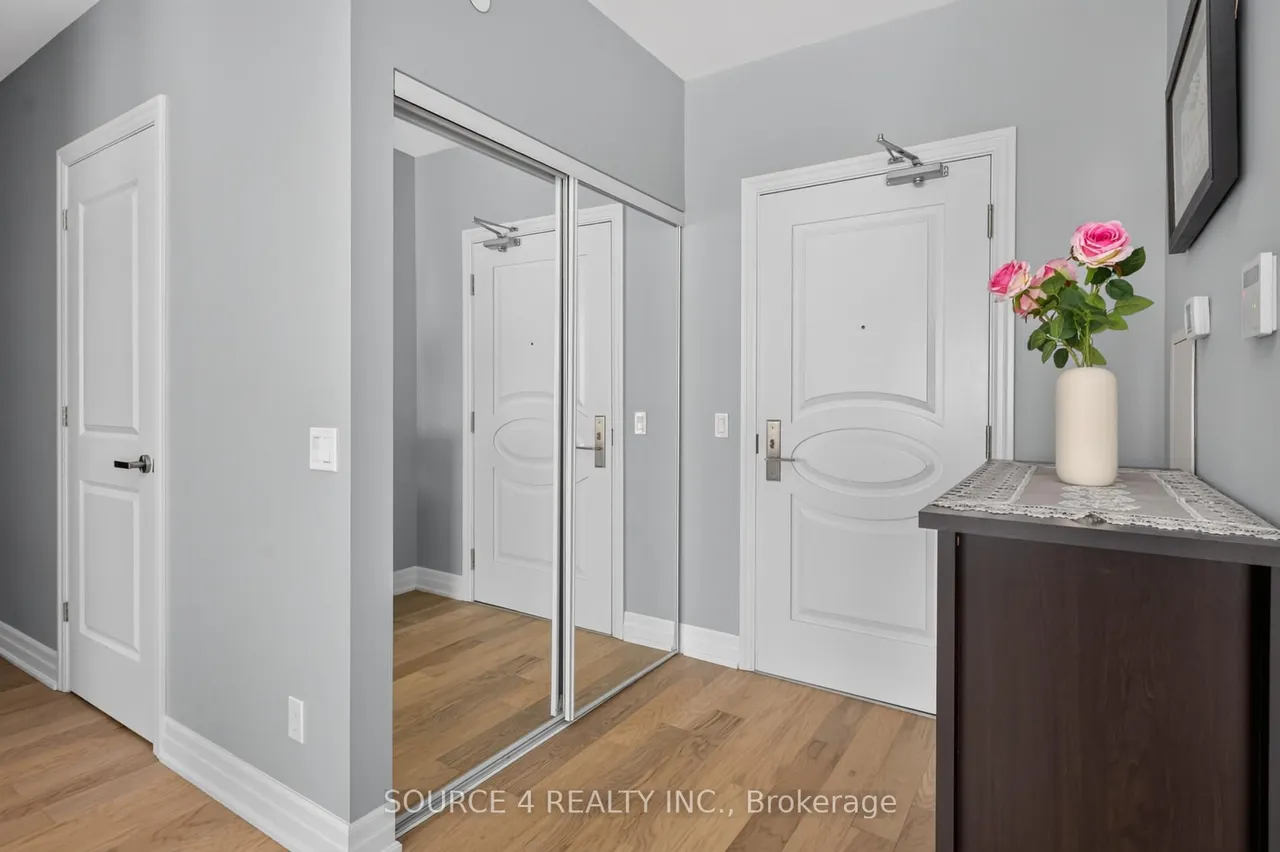 9085 Jane Street, Unit 510 — photo 3