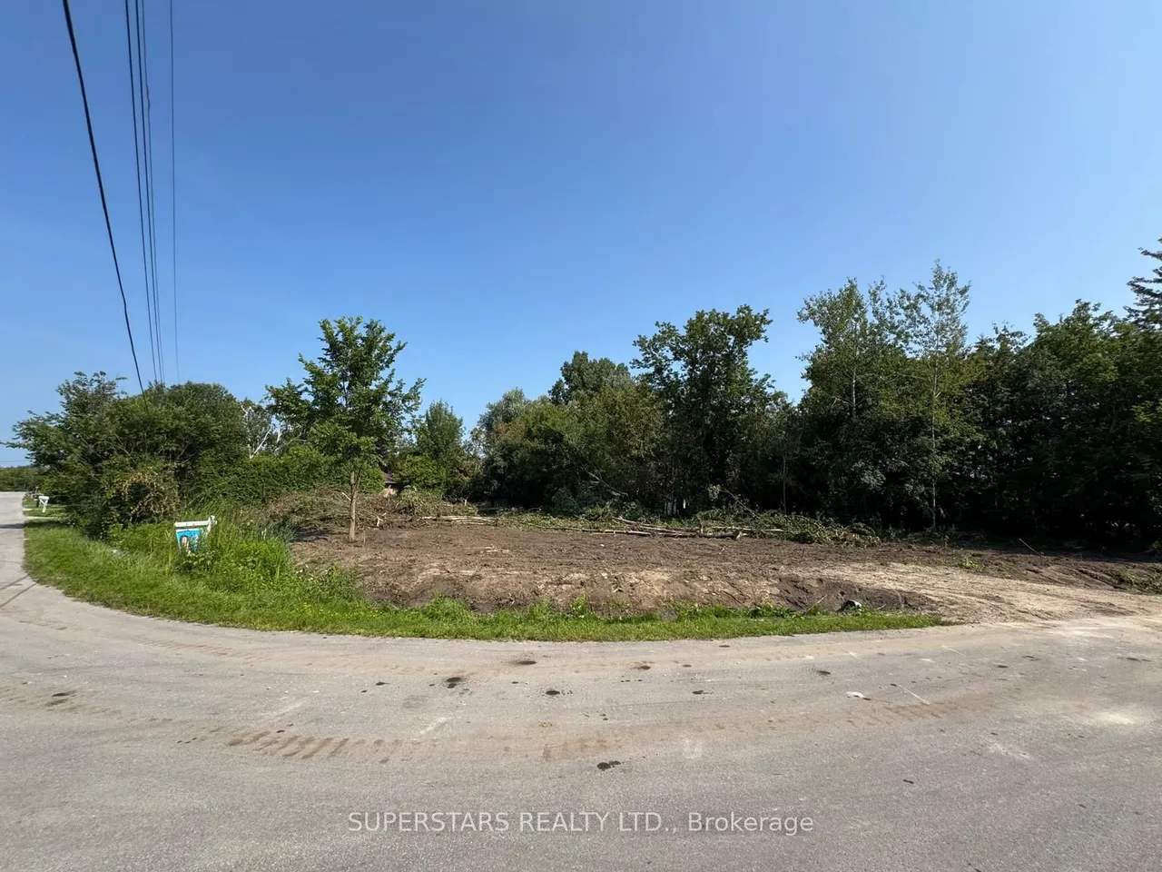 83 Twmarc Avenue — photo 3