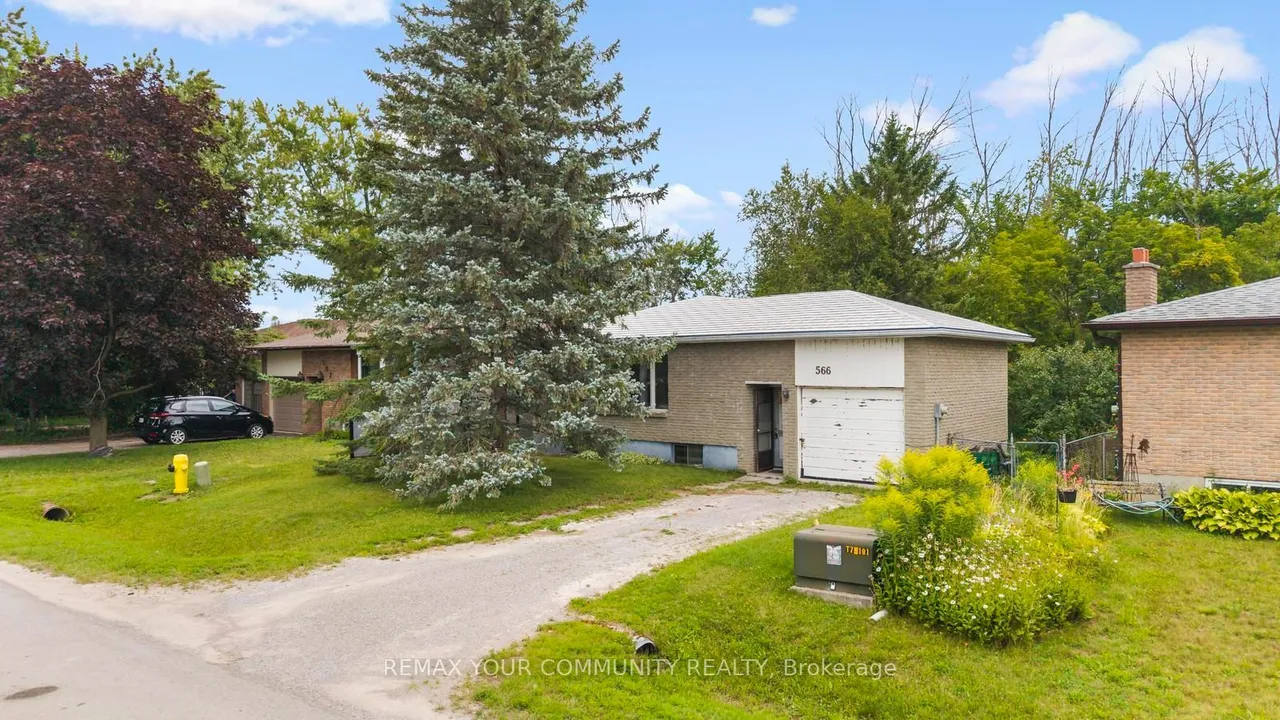 566 Highland Crescent — photo 2