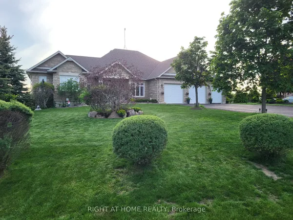 10 Brolley Crescent — photo 2