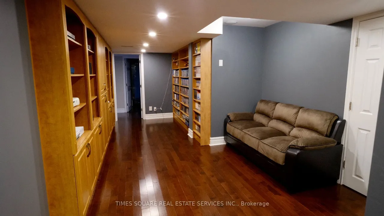 39 Gillings Street — photo 36