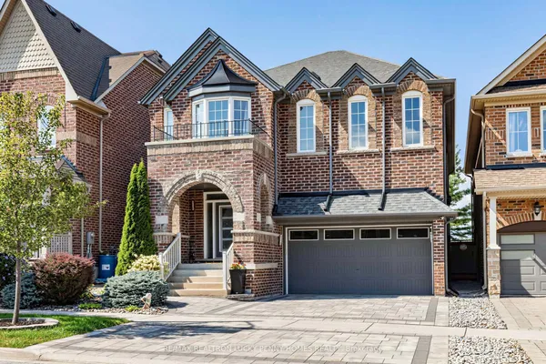 22 Duke of Cornwall Drive — photo 2