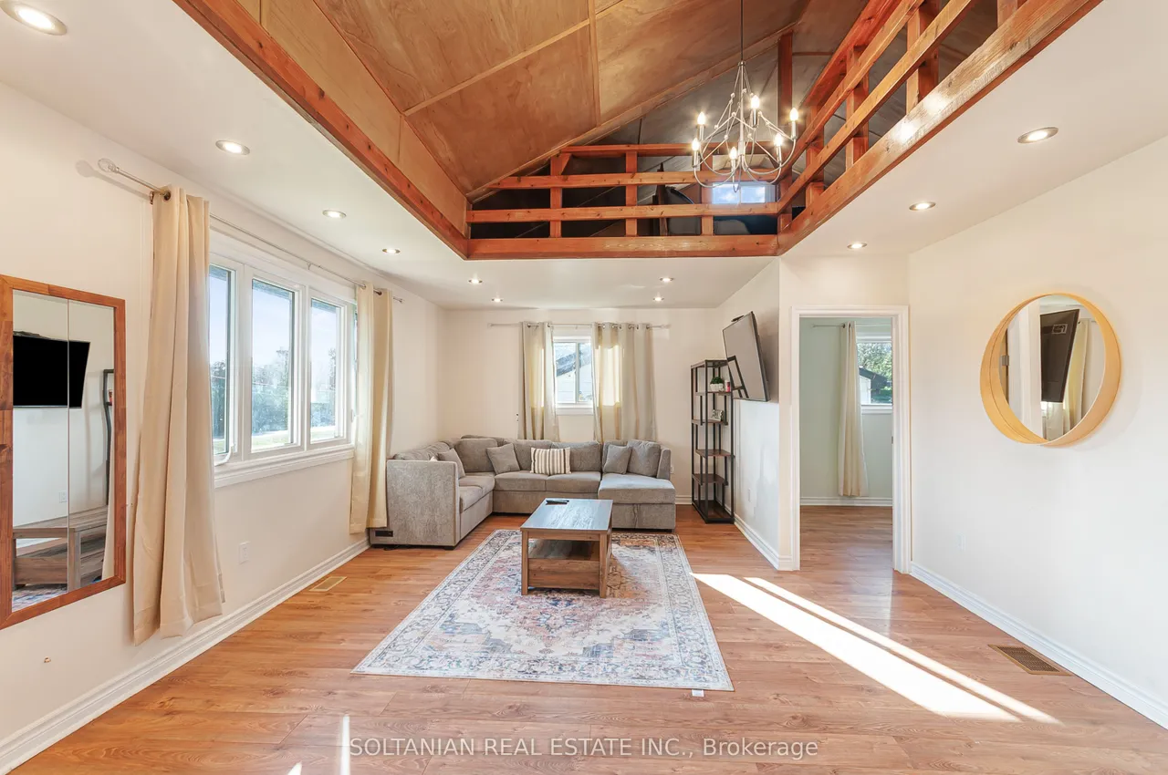 92 Victoria Avenue — photo 3