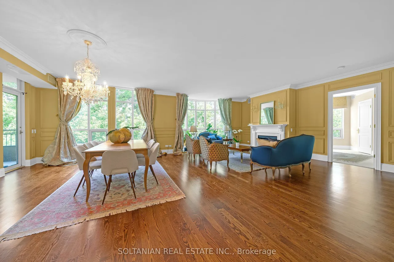 7071 Bayview Avenue, Unit 212 — photo 3