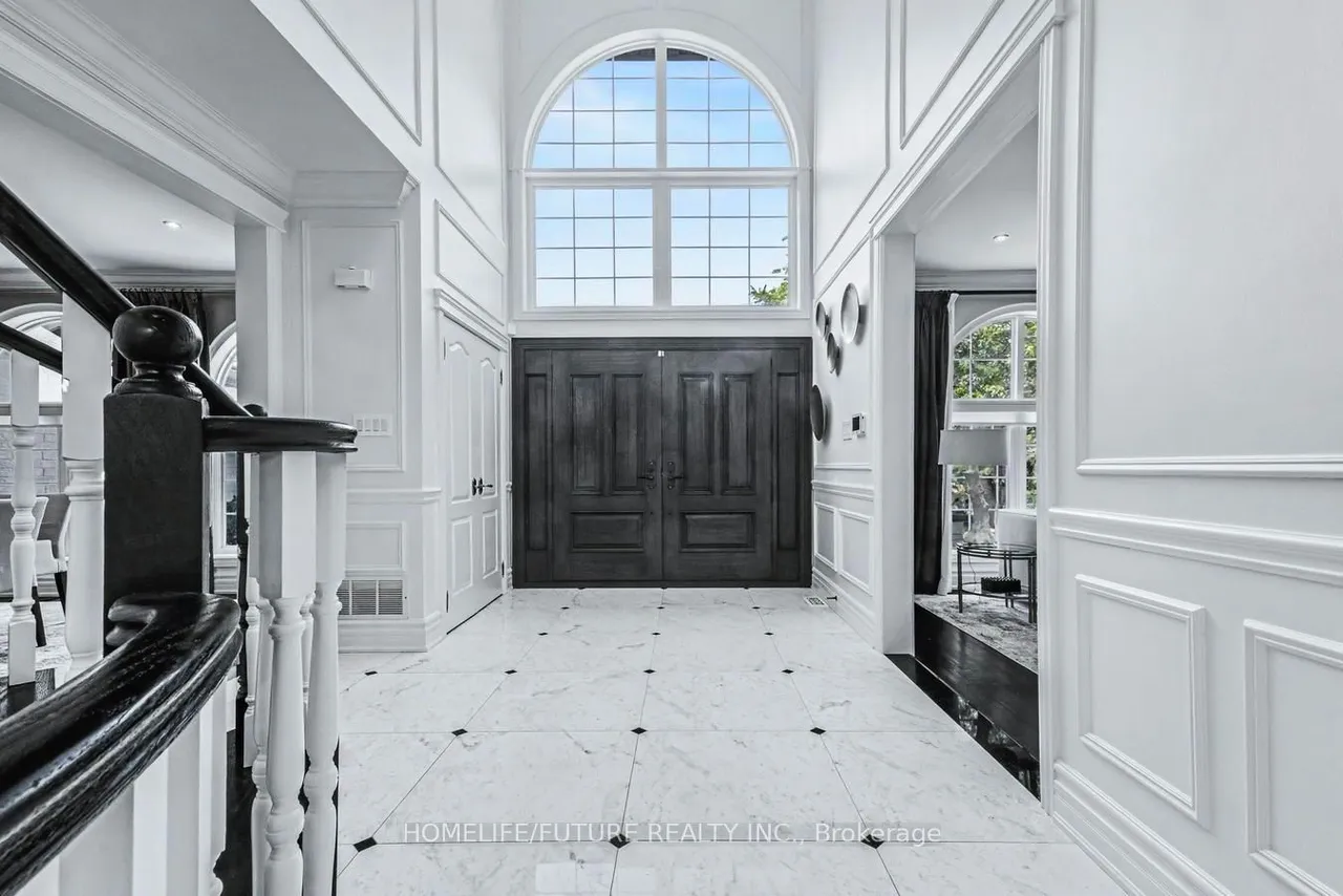 19 Noble Street — photo 3