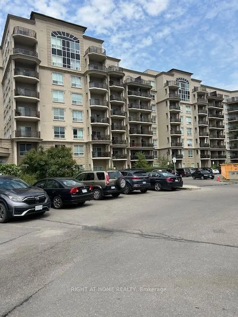 2 Maison Parc Court, Unit 403 — photo 2