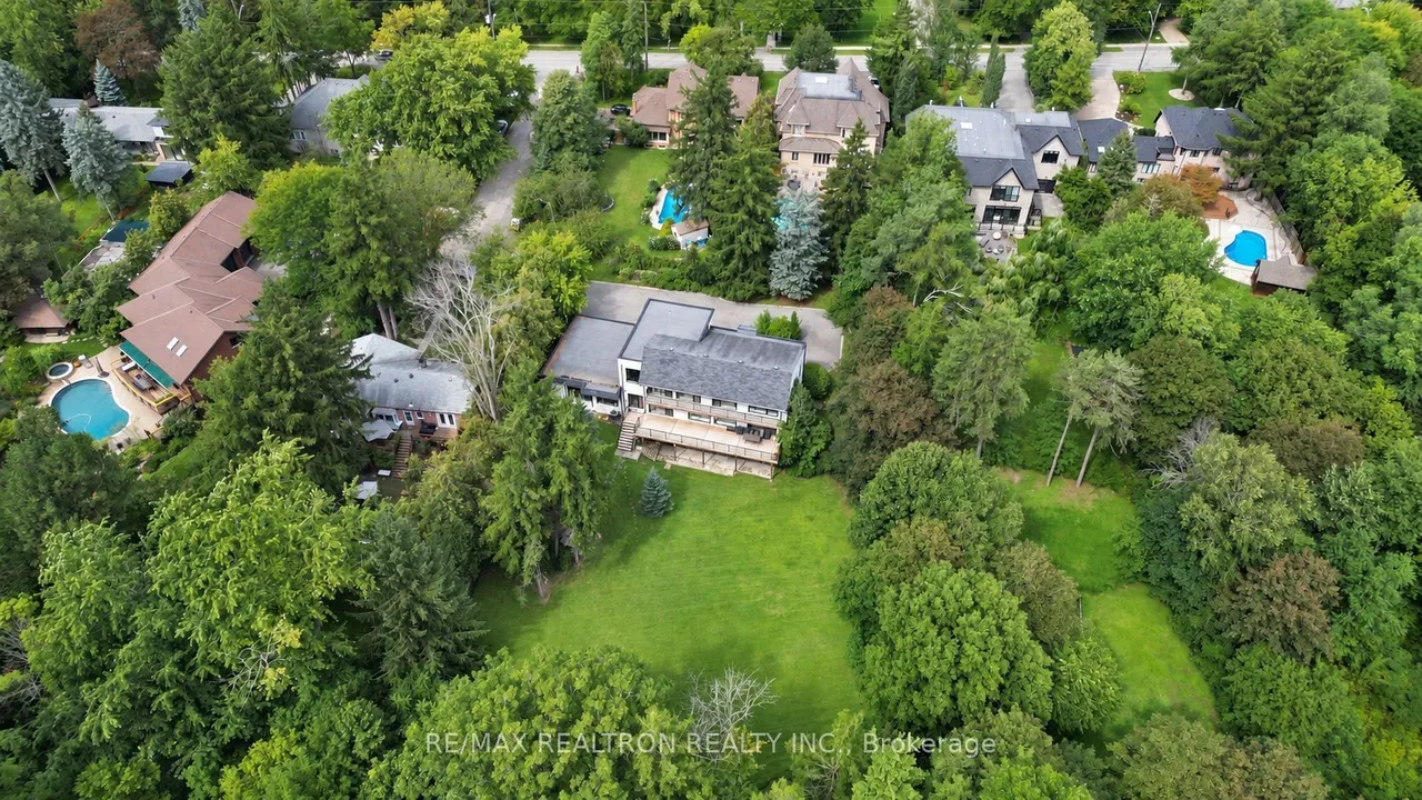 7 Albion Close — photo 3