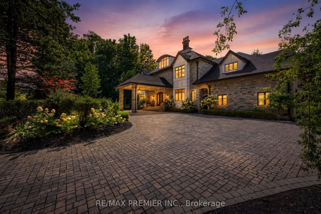 40 Golf Avenue
