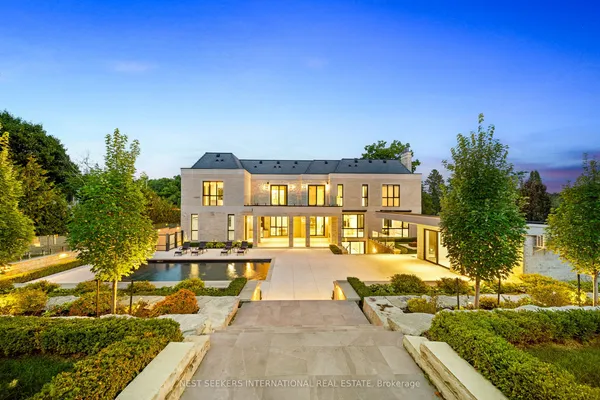 36 Waymar Heights Boulevard