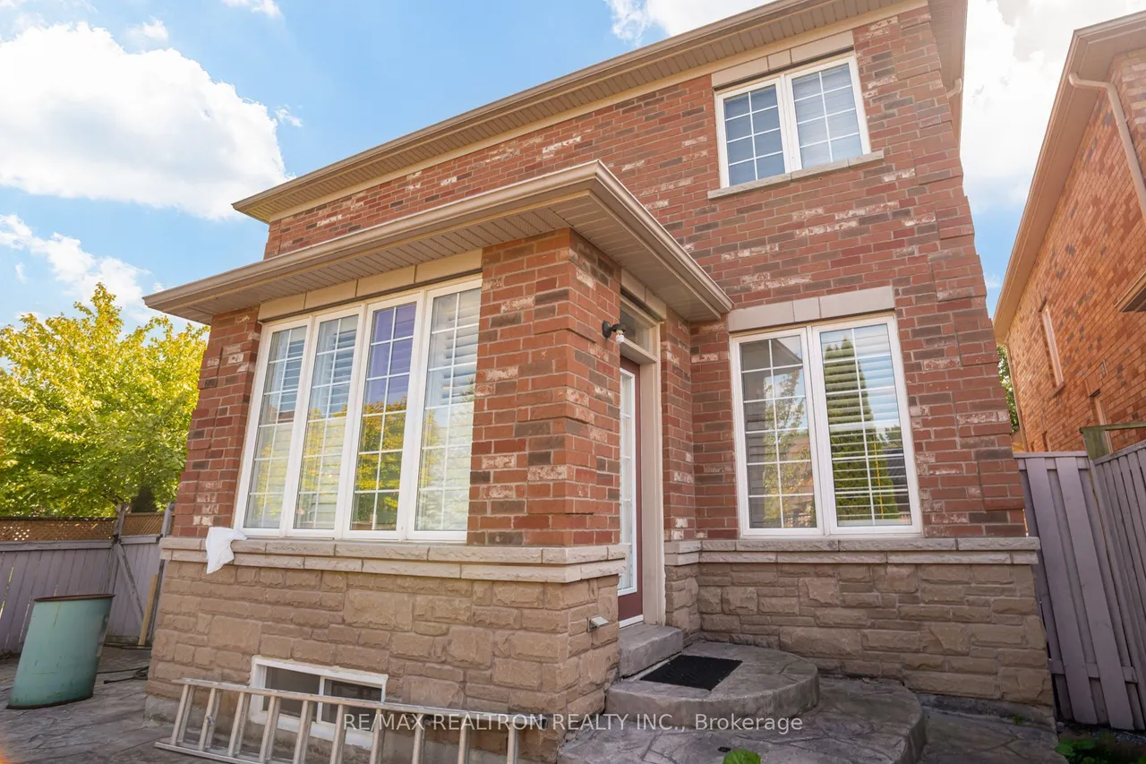 14 Kentview Crescent — photo 49