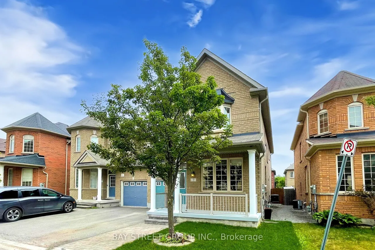 7 Tufo Avenue