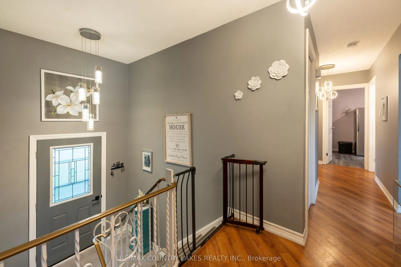 65 Beaver Ridge Drive — photo 3
