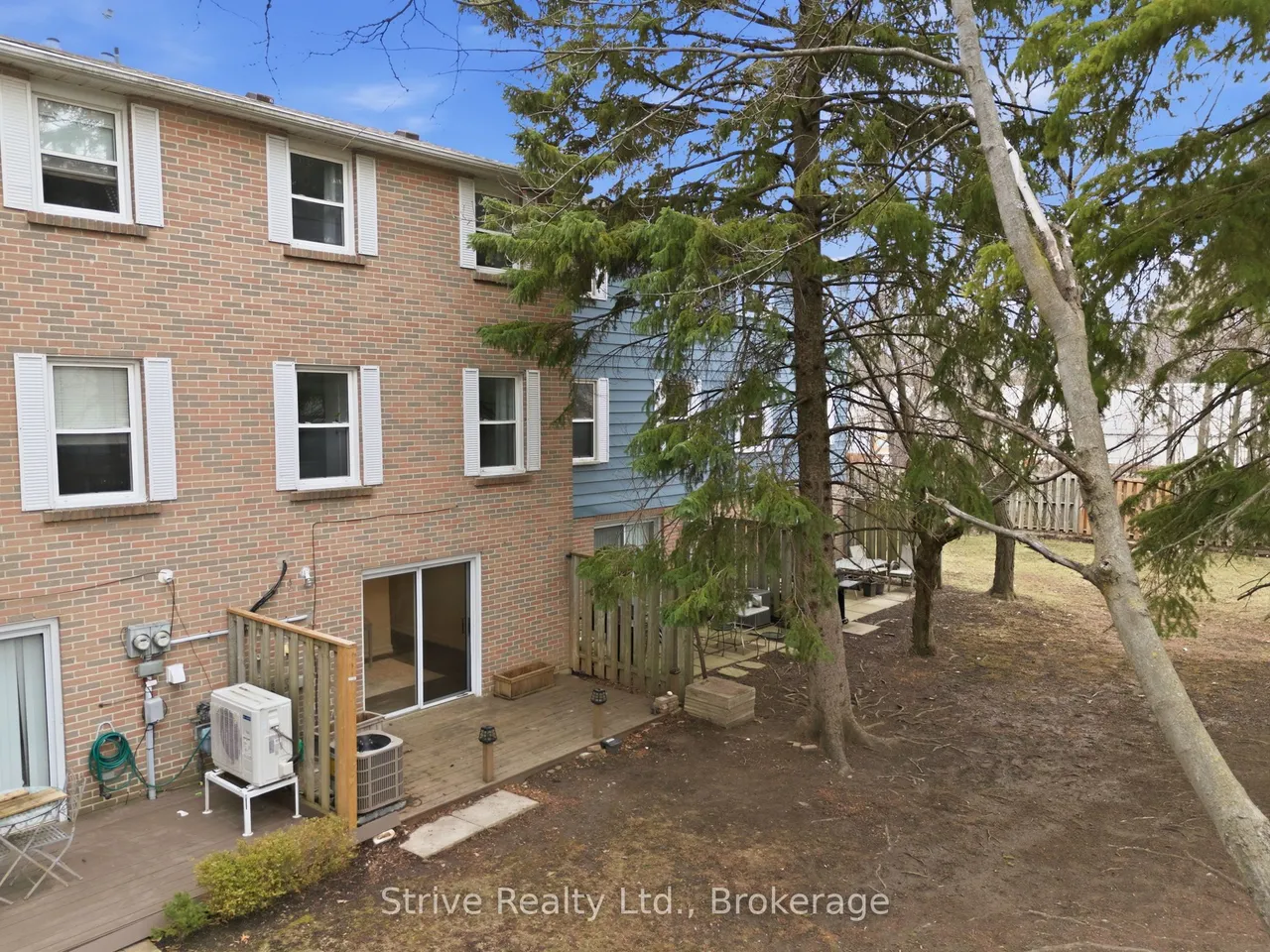 1718 John Street, Unit 33 — photo 30