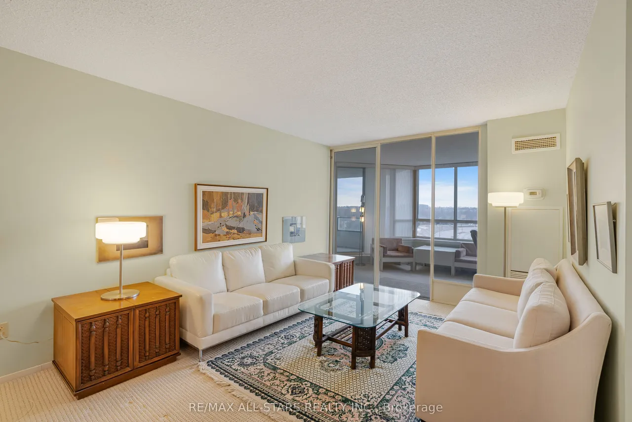 25 Austin Drive, Unit 817 — photo 3