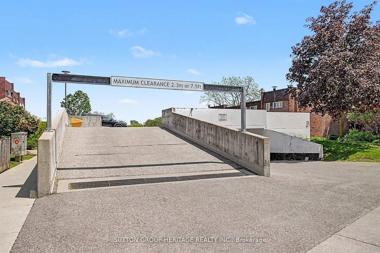 124 Wales Avenue — photo 22