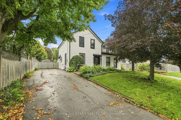 108 Mechanic Street — photo 2