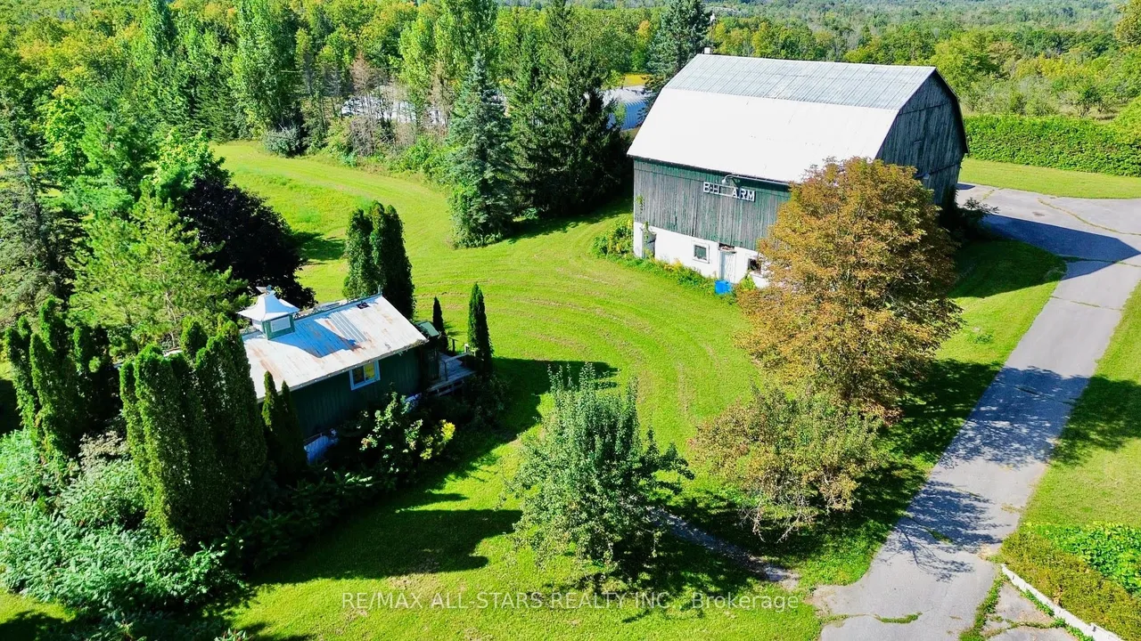 14200 Sideroad 18 — photo 3