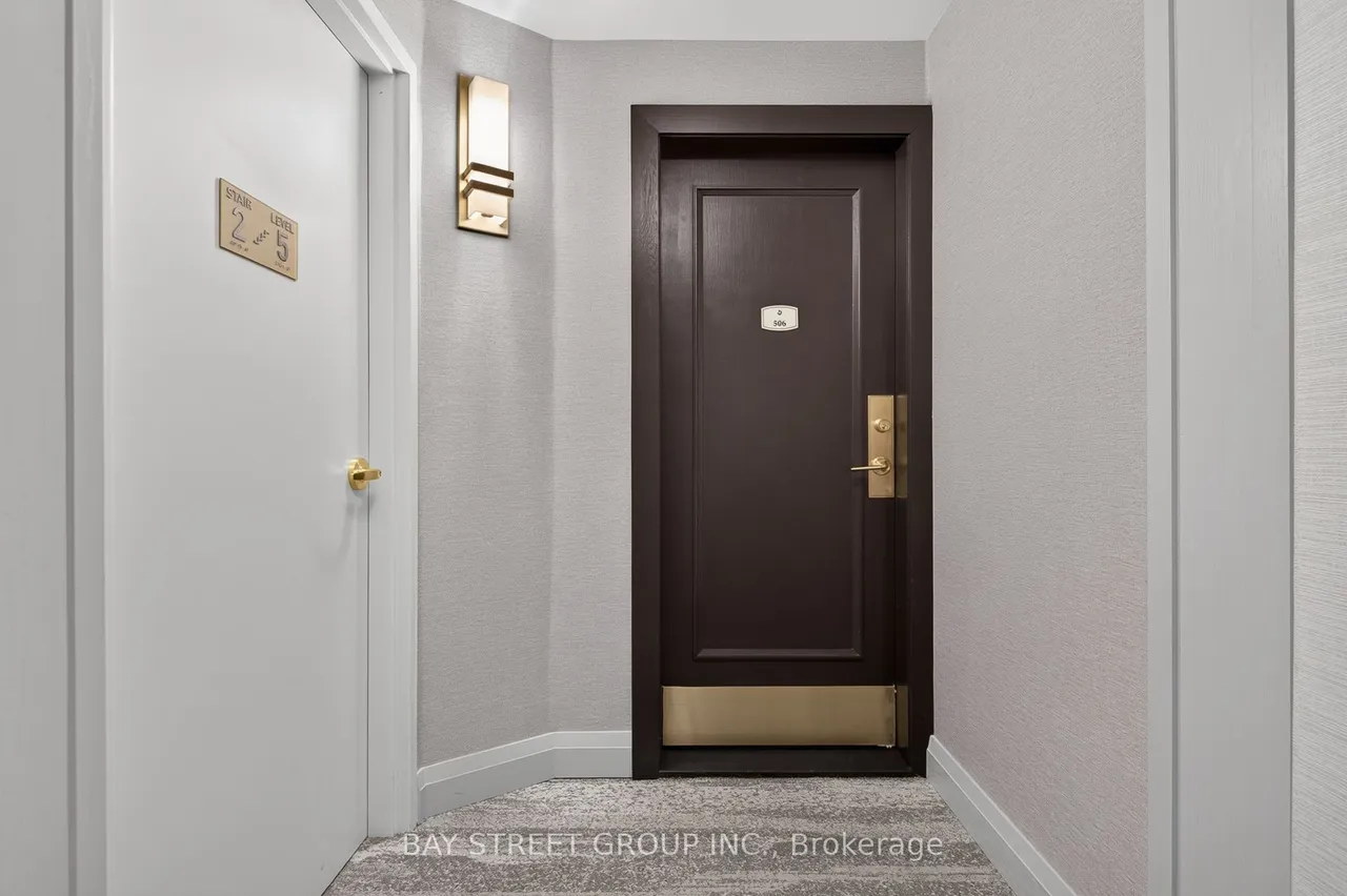 7250 Yonge Street, Unit 506 — photo 2