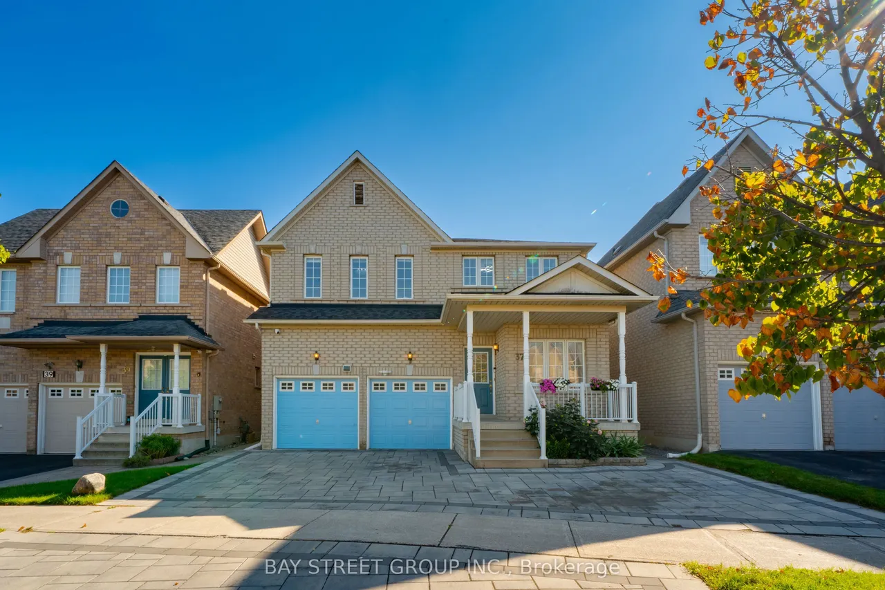 37 Rembrandt Drive