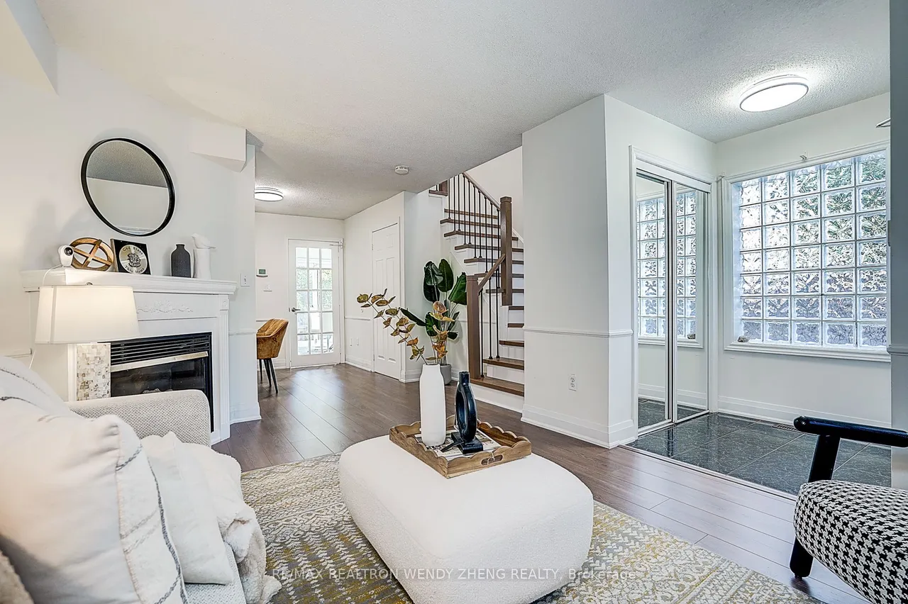 90 Amarillo Avenue — photo 3