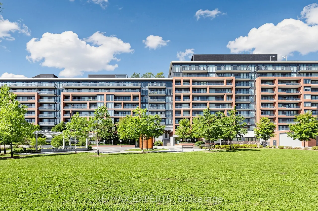 99 Eagle Rock Way, Unit 302