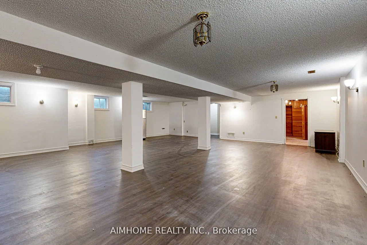 12301 Keele Street E — photo 35