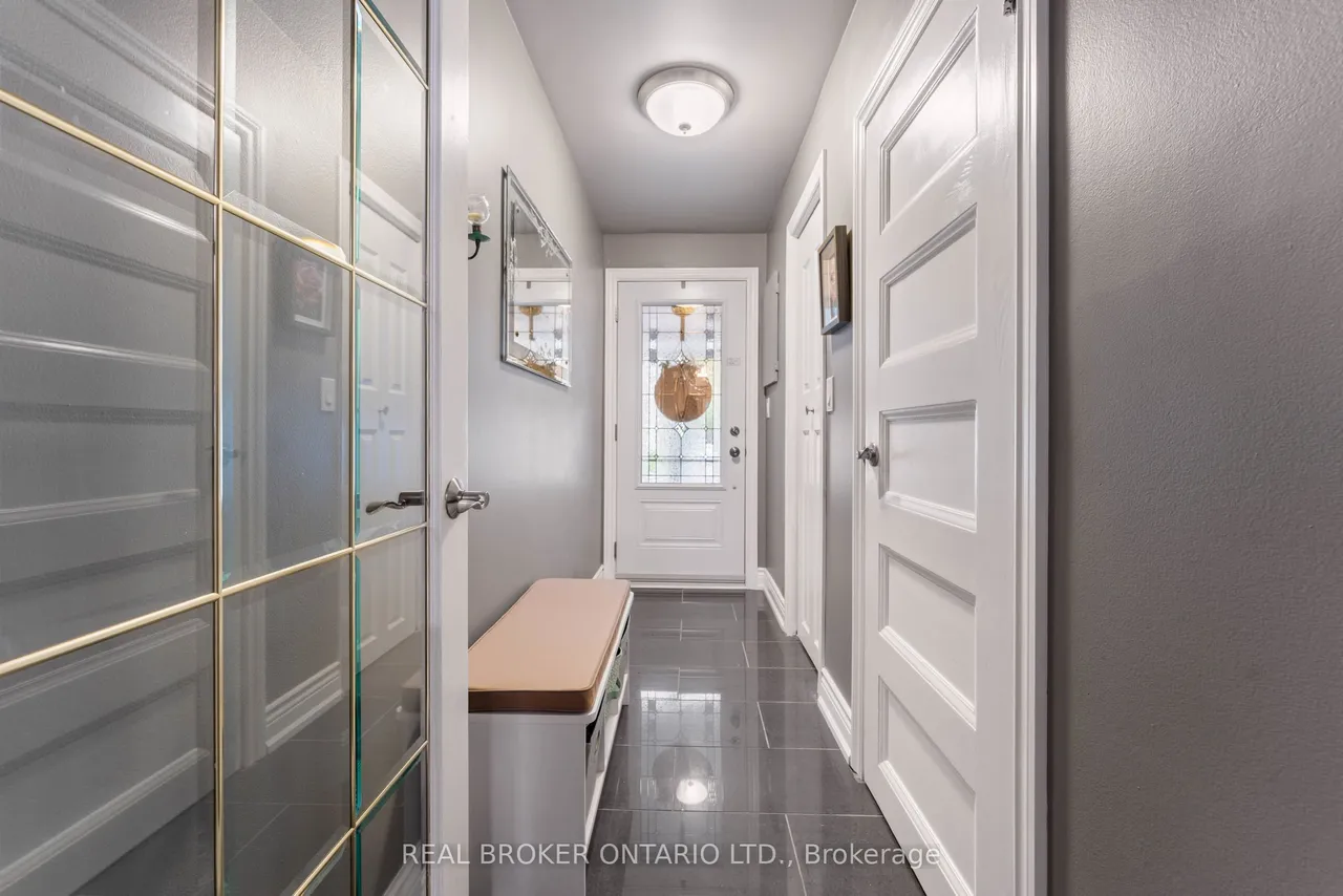 36 Albert Street, Unit 3 — photo 3