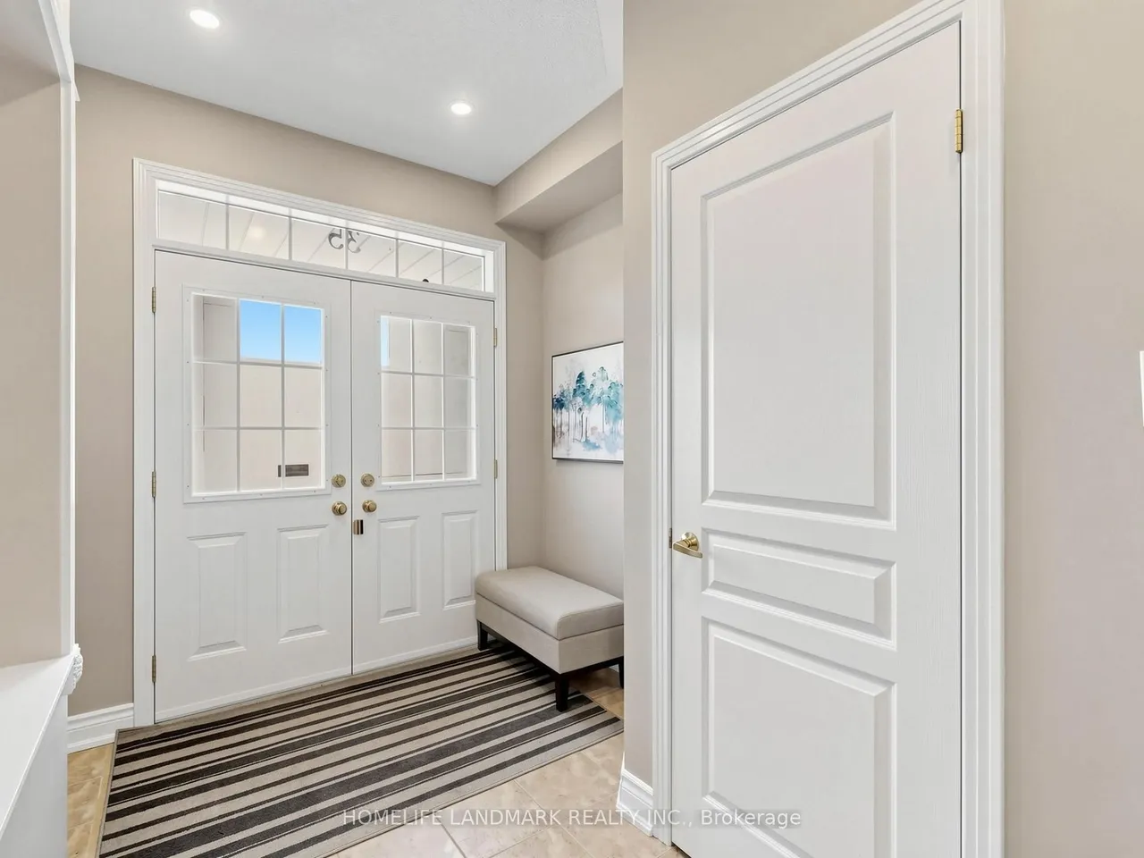 35 Sanderson Road — photo 3