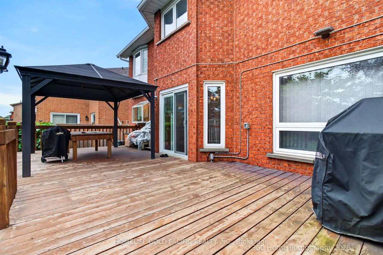48 Captain Francis Drive — photo 3