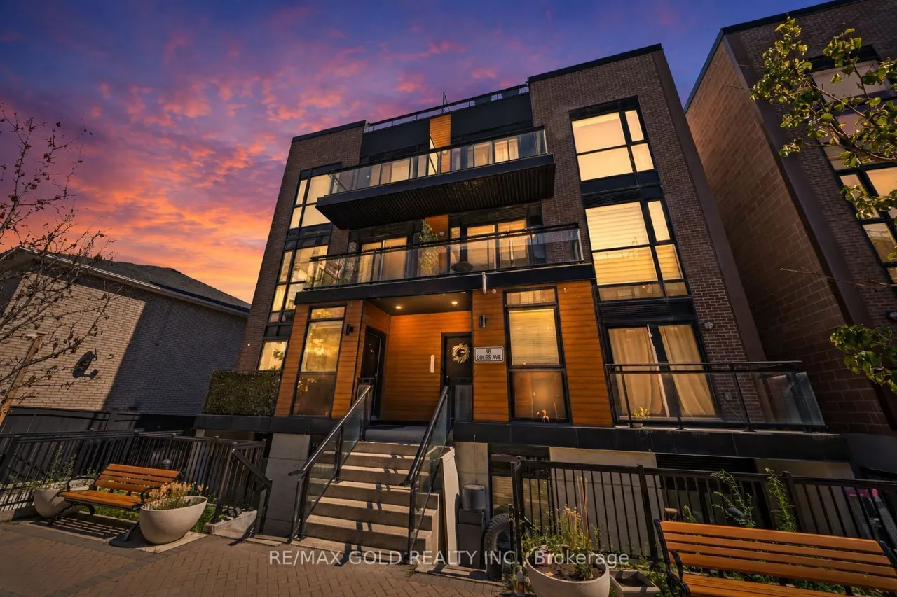 18 Coles Avenue, Unit 602 — photo 2