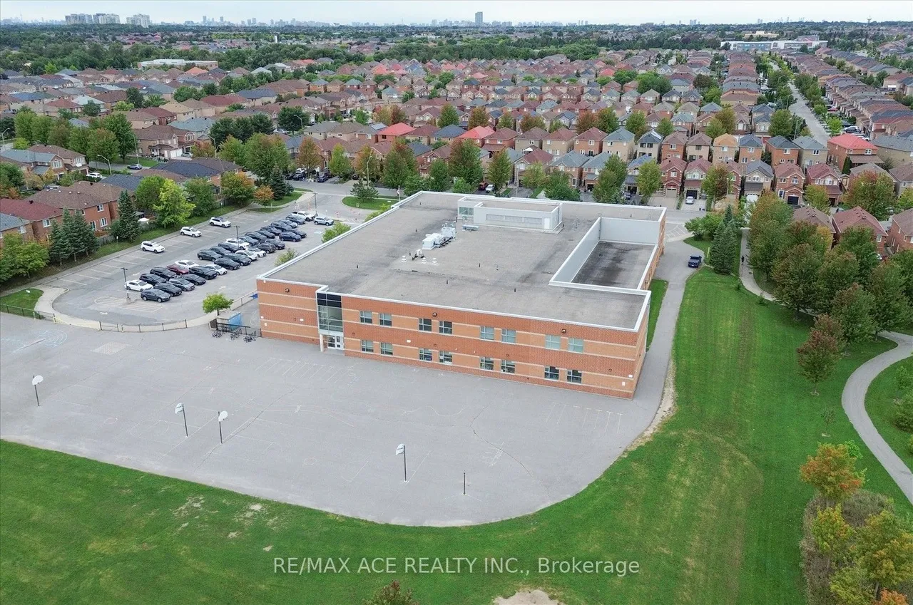 7400 Markham Road, Unit 615 — photo 30
