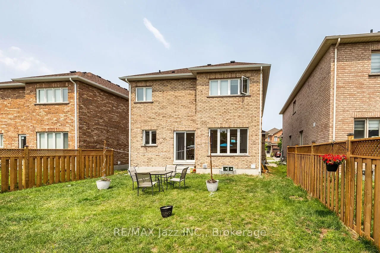 23 Furniss Street — photo 32
