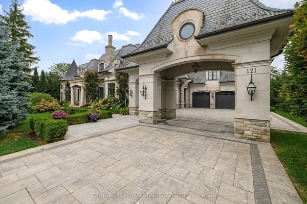 121 Rebecca Court — photo 2