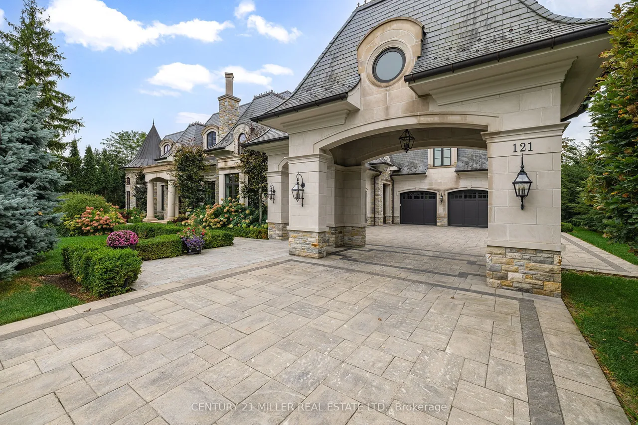 121 Rebecca Court — photo 2