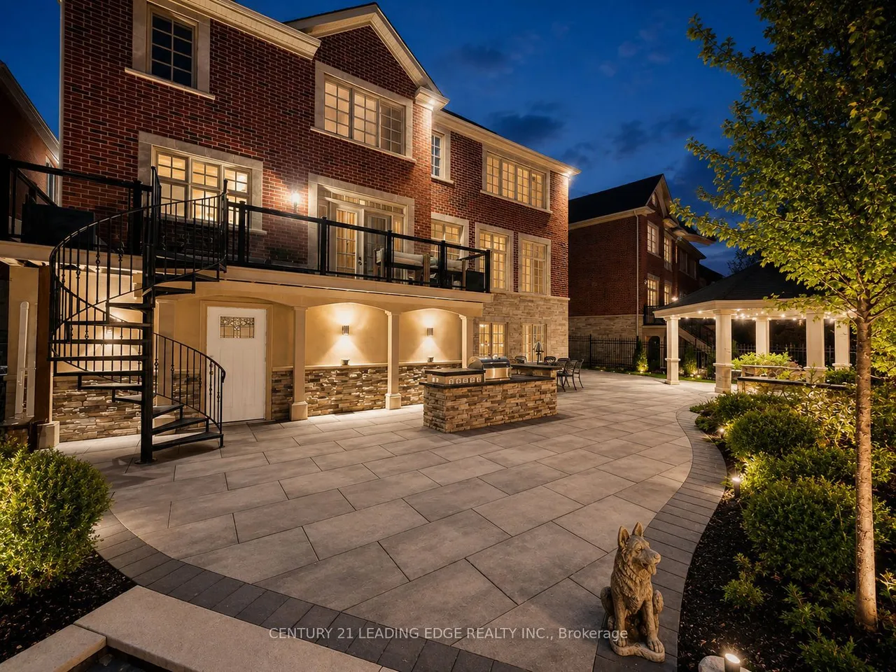 33 Stollery Pond Crescent — photo 38